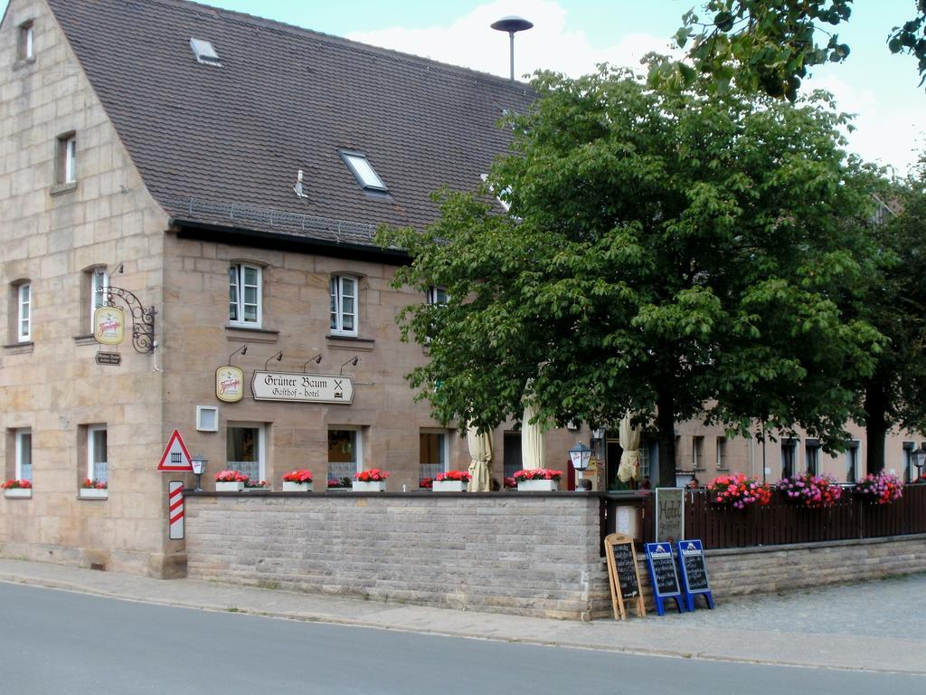Gasthof Landhotel Gruner Baum Cadolzburg Εξωτερικό φωτογραφία