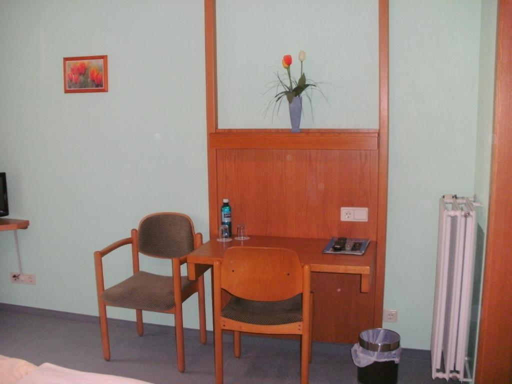 Gasthof Landhotel Gruner Baum Cadolzburg Δωμάτιο φωτογραφία