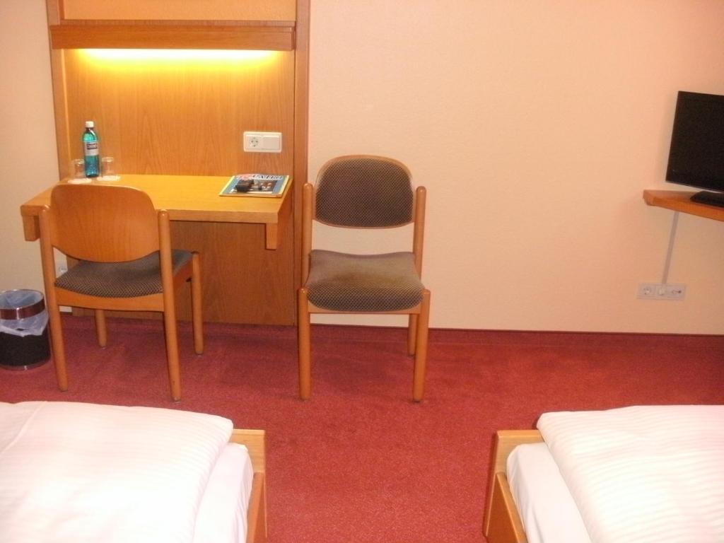 Gasthof Landhotel Gruner Baum Cadolzburg Δωμάτιο φωτογραφία