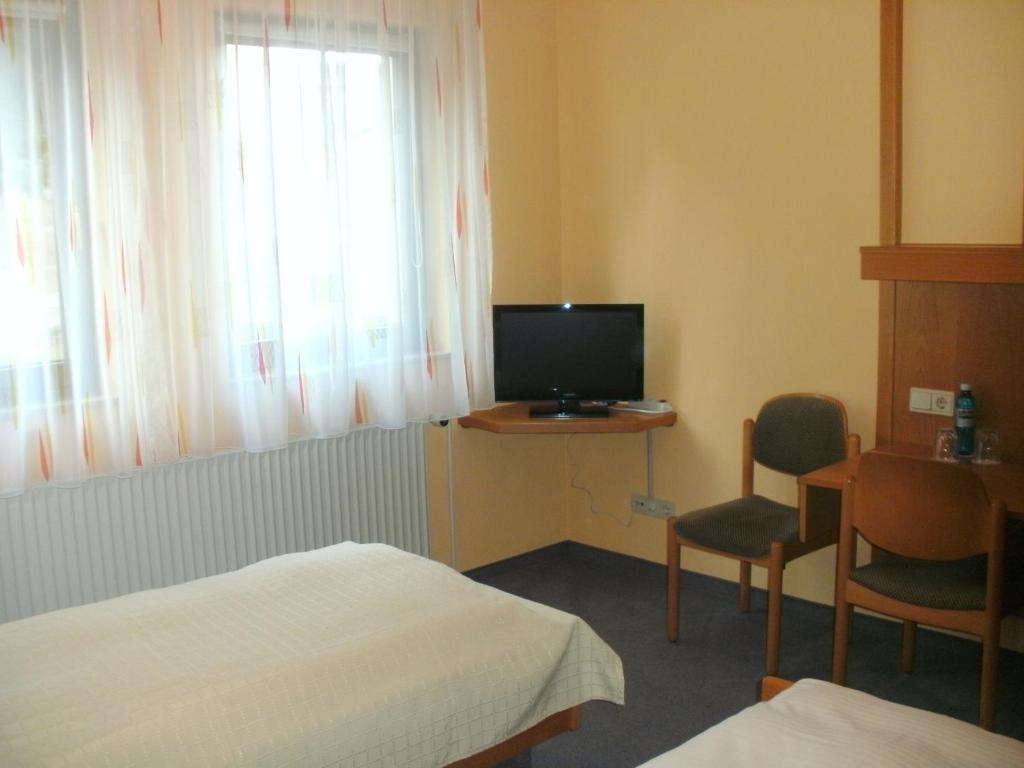 Gasthof Landhotel Gruner Baum Cadolzburg Δωμάτιο φωτογραφία