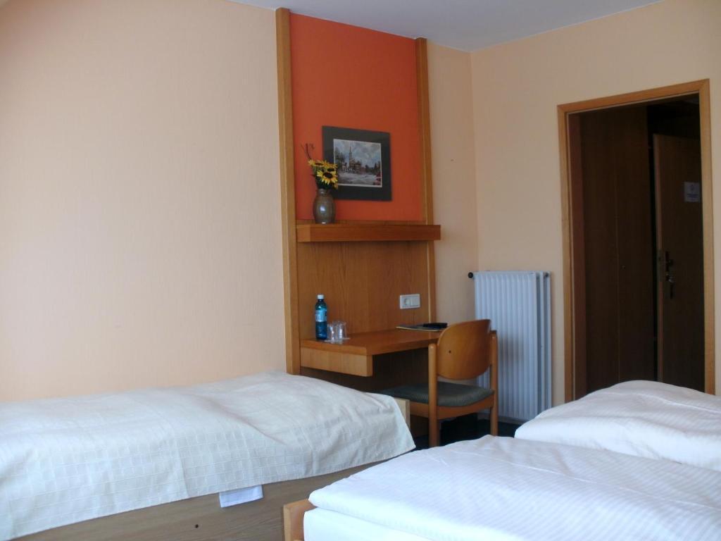 Gasthof Landhotel Gruner Baum Cadolzburg Δωμάτιο φωτογραφία