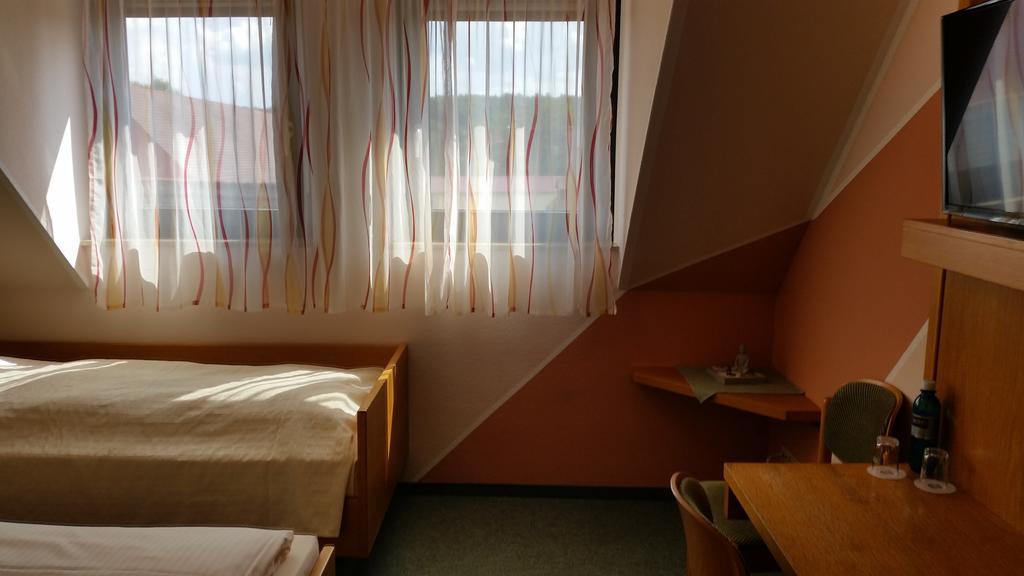 Gasthof Landhotel Gruner Baum Cadolzburg Εξωτερικό φωτογραφία