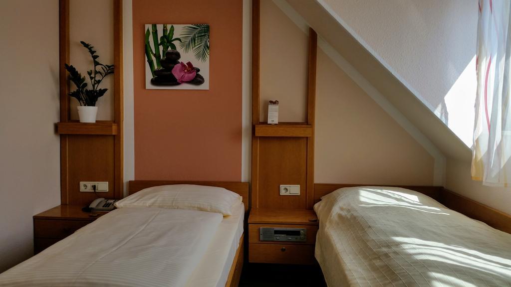 Gasthof Landhotel Gruner Baum Cadolzburg Εξωτερικό φωτογραφία