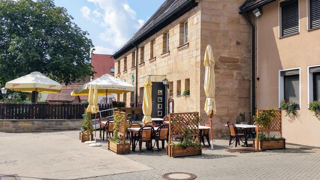 Gasthof Landhotel Gruner Baum Cadolzburg Εξωτερικό φωτογραφία
