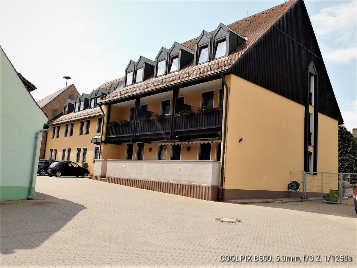 Gasthof Landhotel Gruner Baum Cadolzburg Εξωτερικό φωτογραφία